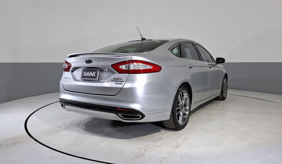 Ford Fusion 2.0 GTDI TITANIUM PLUS AT Sedan 2016