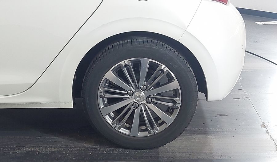 Peugeot 208 1.6 GRIFFE AUTO Hatchback 2017