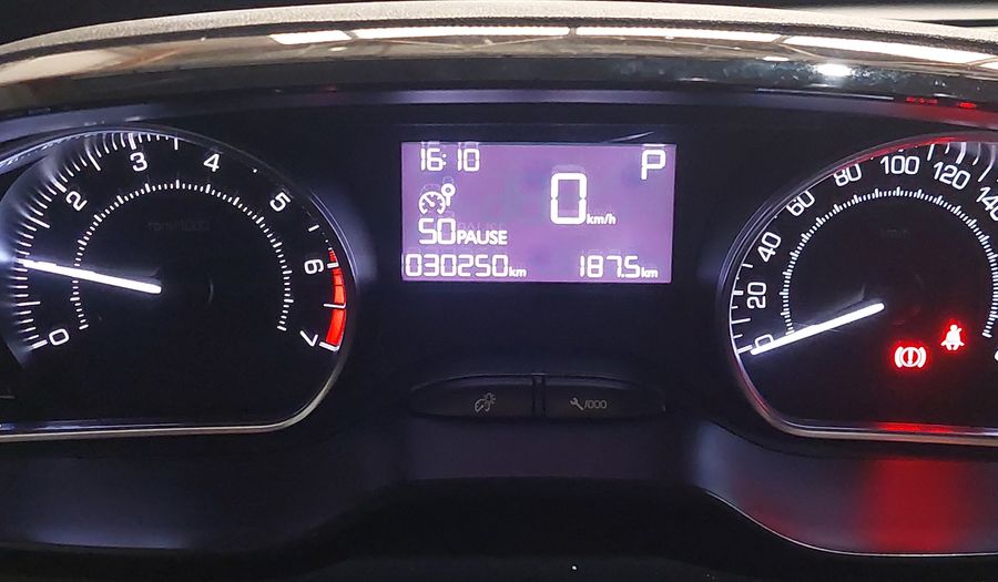 Peugeot 208 1.6 GRIFFE AUTO Hatchback 2017