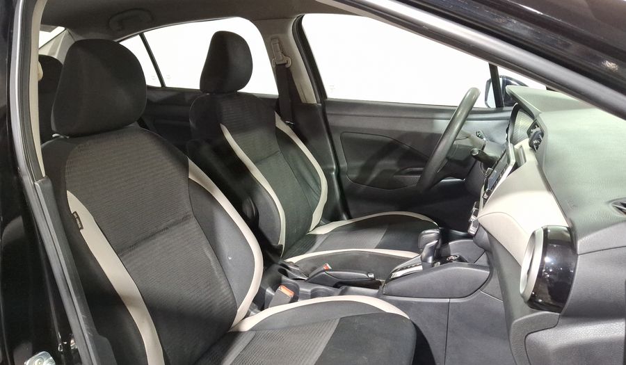 Nissan Versa 1.6 ADVANCE CVT Sedan 2021