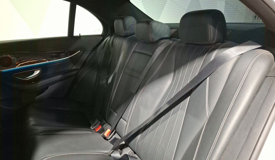 Mercedes Benz Clase E 2.0 200 EXCLUSIVE AUTO Sedan 2020