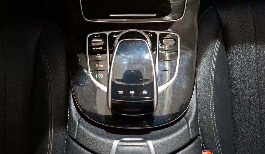 Mercedes Benz Clase E 2.0 200 EXCLUSIVE AUTO Sedan 2020