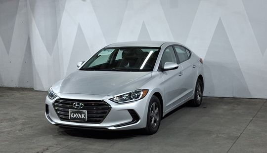 Hyundai • Elantra