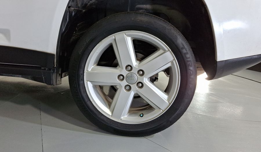 Jeep Compass 2.4 LIMITED PREMIUM FWD CVT Suv 2013