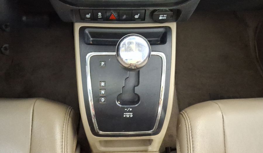 Jeep Compass 2.4 LIMITED PREMIUM FWD CVT Suv 2013