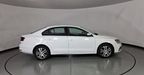 Volkswagen Jetta 2.5 TRENDLINE TIP. Sedan 2017