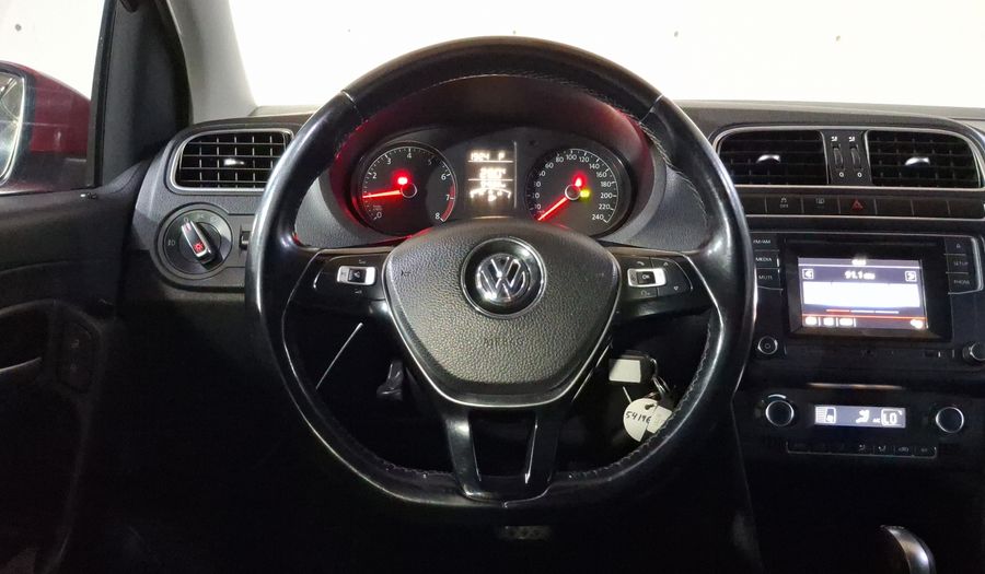 Volkswagen Polo 1.2 DSG Hatchback 2017