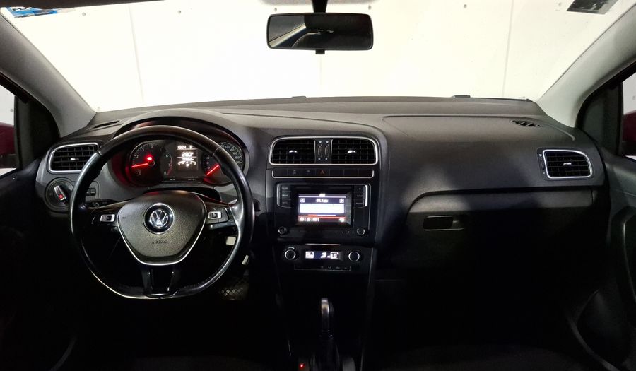 Volkswagen Polo 1.2 DSG Hatchback 2017
