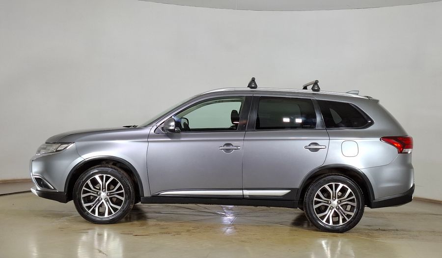 Mitsubishi Outlander 2.4 GLX CVT 4WD Suv 2018