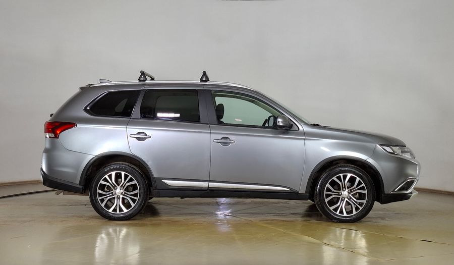 Mitsubishi Outlander 2.4 GLX CVT 4WD Suv 2018