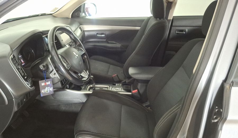 Mitsubishi Outlander 2.4 GLX CVT 4WD Suv 2018