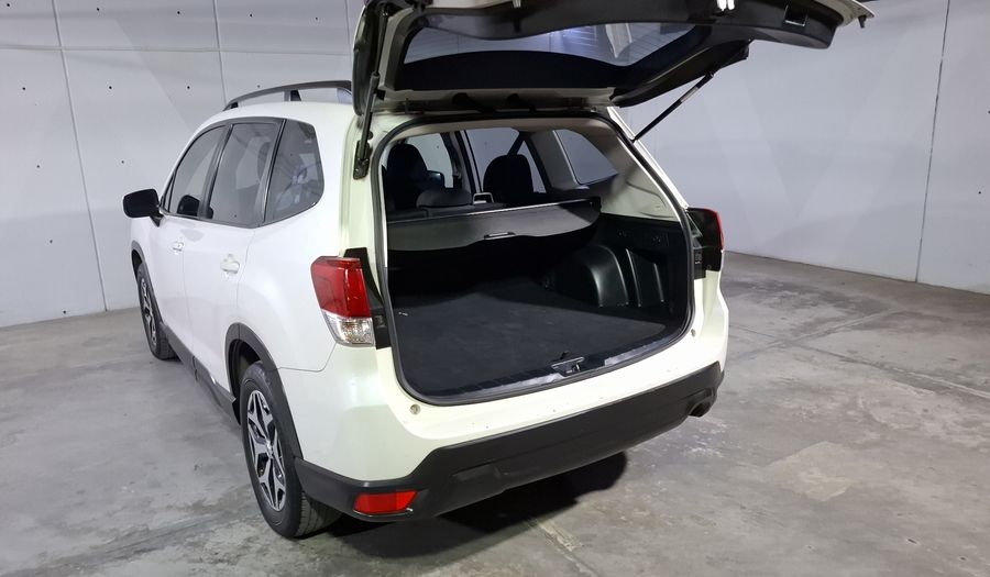 Subaru Forester 2.5 PREMIUM CVT 4WD Suv 2020