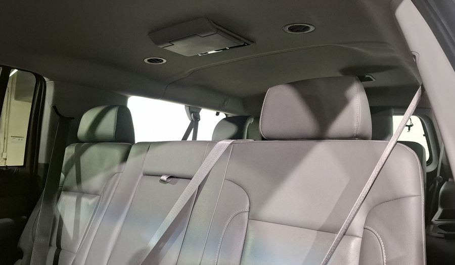 Chevrolet Suburban 5.3 B LT AT Suv 2015
