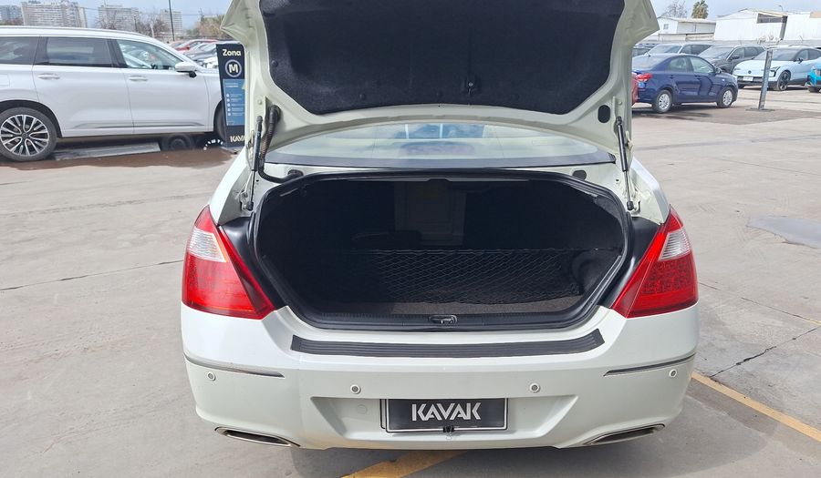 Samsung Sm7 2.3 LE AUTO PLUS Sedan 2012