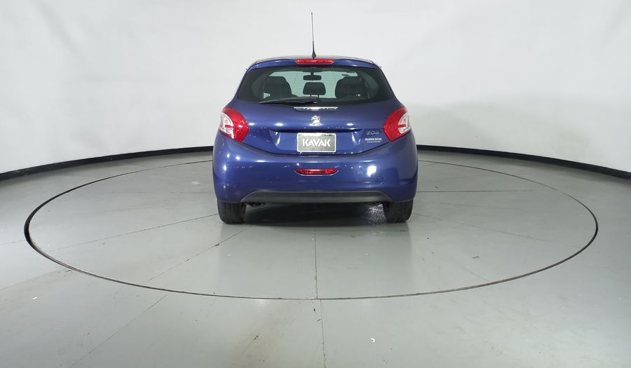 Peugeot 208 1.6 ALLURE MT Hatchback 2015
