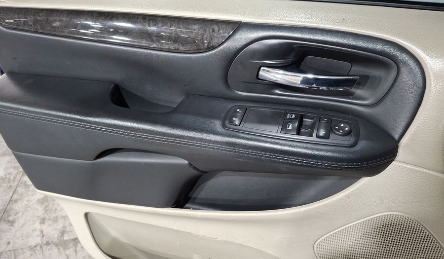 Dodge Grand Caravan 3.6 SE Minivan 2017