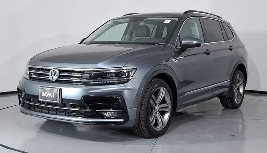 Volkswagen • Tiguan