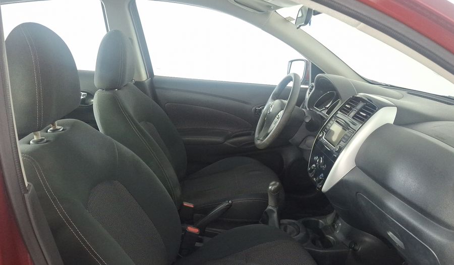 Nissan Versa 1.6 ADVANCE Sedan 2017