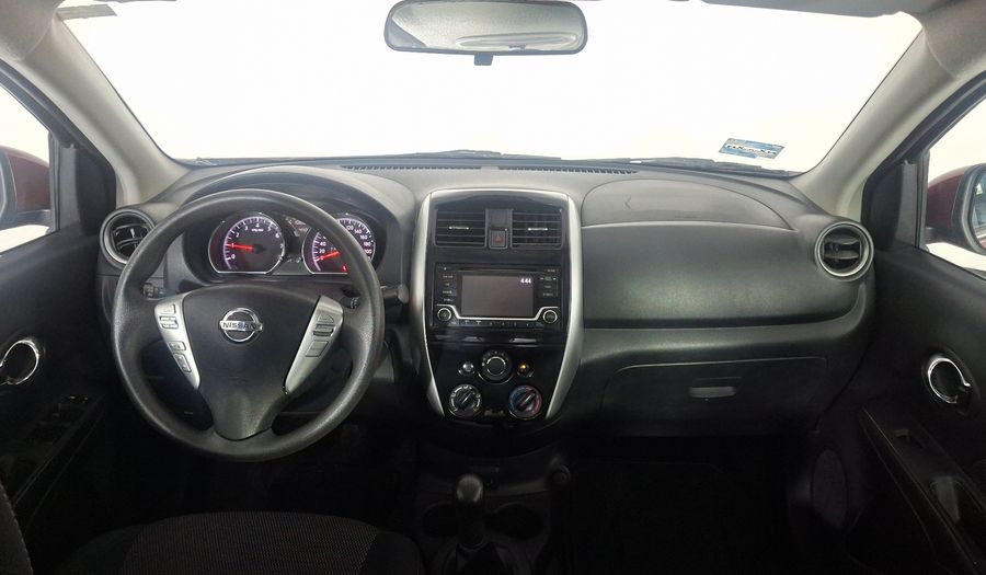 Nissan Versa 1.6 ADVANCE Sedan 2017