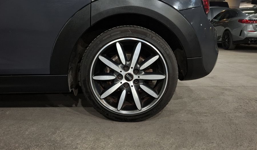 Mini Cooper S 2.0 COOPER HOT CHILI DCT Hatchback 2020