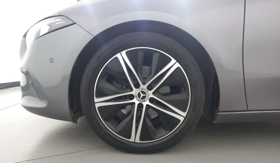 Mercedes Benz Clase A 1.3 200 PROGRESSIVE DCT Hatchback 2022