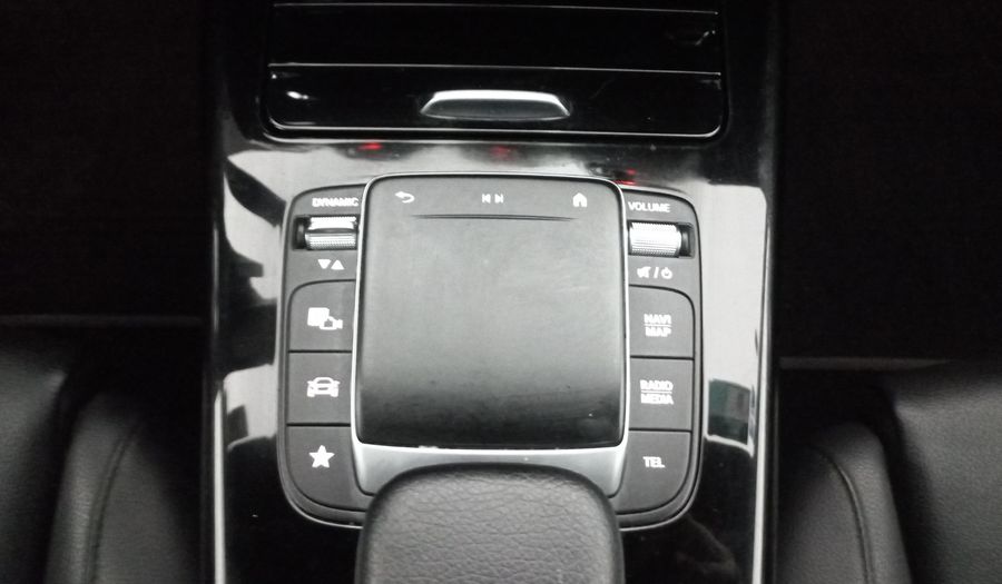 Mercedes Benz Clase A 1.3 200 PROGRESSIVE DCT Hatchback 2022