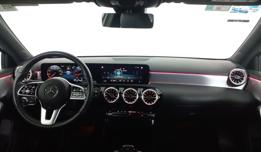 Mercedes Benz Clase A 1.3 200 PROGRESSIVE DCT Hatchback 2022