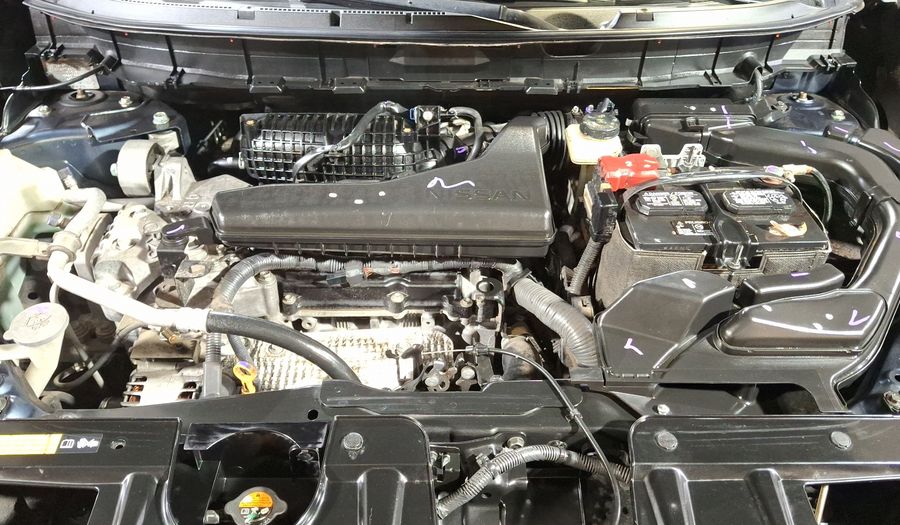 Nissan X-trail 2.5 EXCLUSIVE 2 ROW CVT Suv 2015