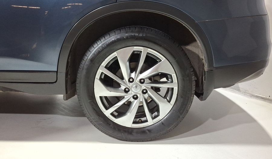 Nissan X-trail 2.5 EXCLUSIVE 2 ROW CVT Suv 2015