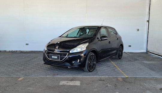 Peugeot • 208