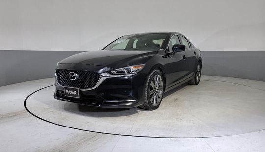 Mazda • Mazda 6