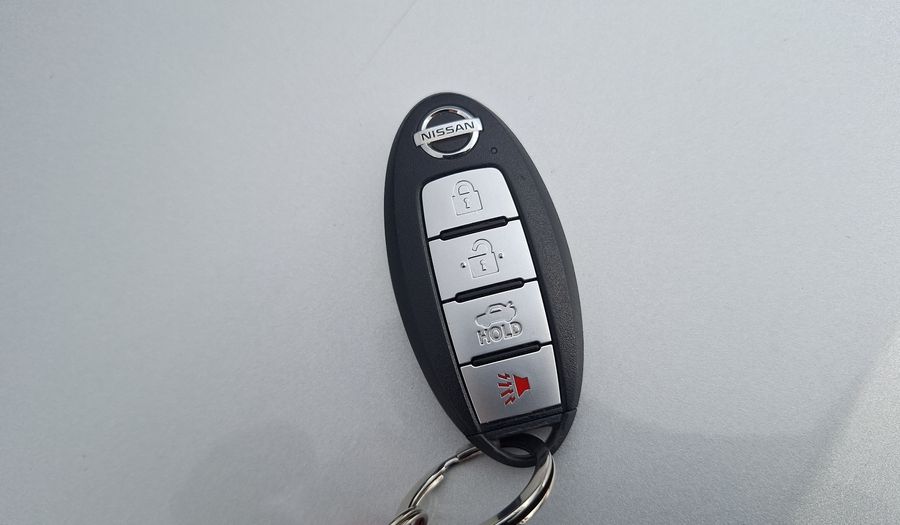 Nissan Versa 1.6 ADVANCE CVT Sedan 2022
