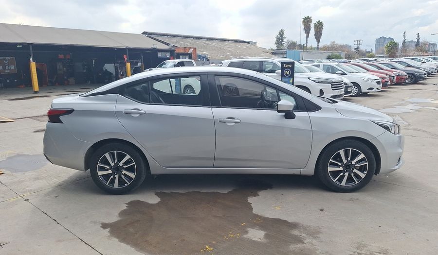 Nissan Versa 1.6 ADVANCE CVT Sedan 2022