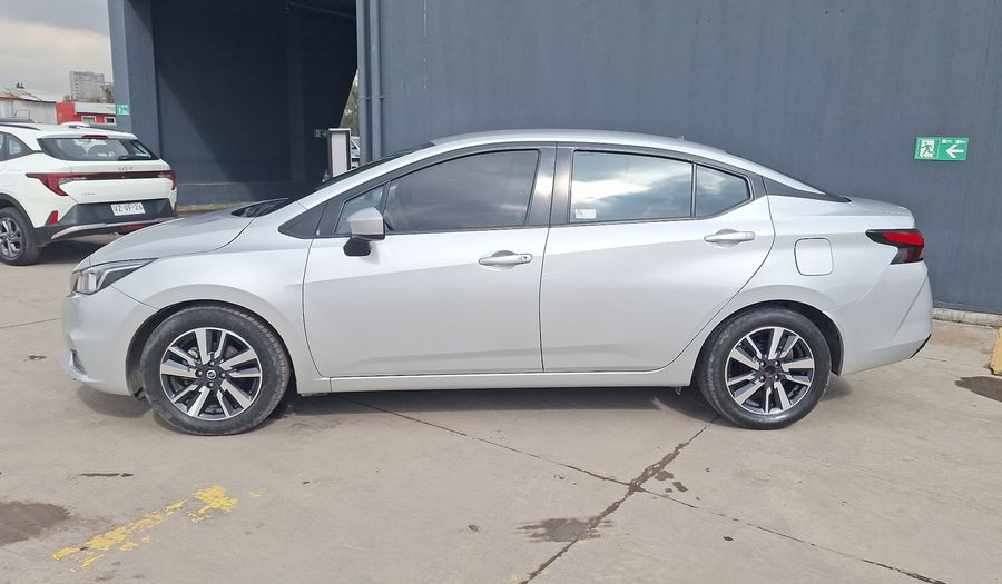 Nissan Versa 1.6 ADVANCE CVT Sedan 2022