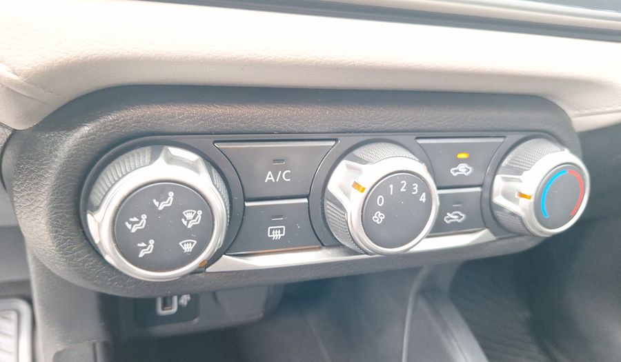 Nissan Versa 1.6 ADVANCE CVT Sedan 2022