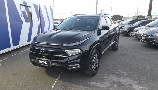 Fiat • Toro