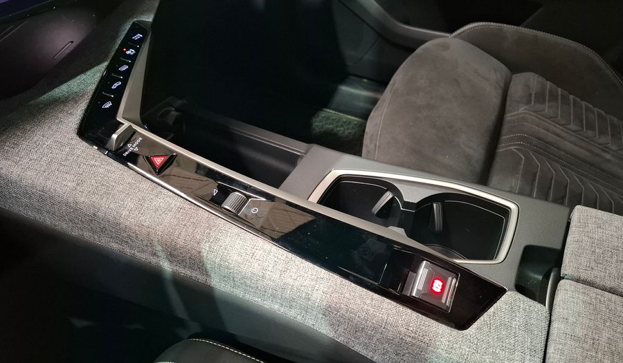 Peugeot 5008 1.6 GT AUTO Suv 2025