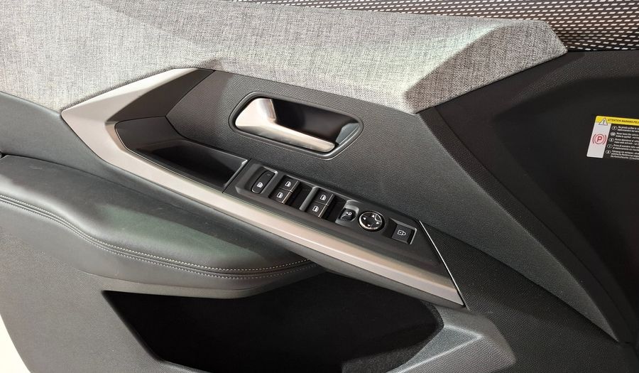 Peugeot 5008 1.6 GT AUTO Suv 2025