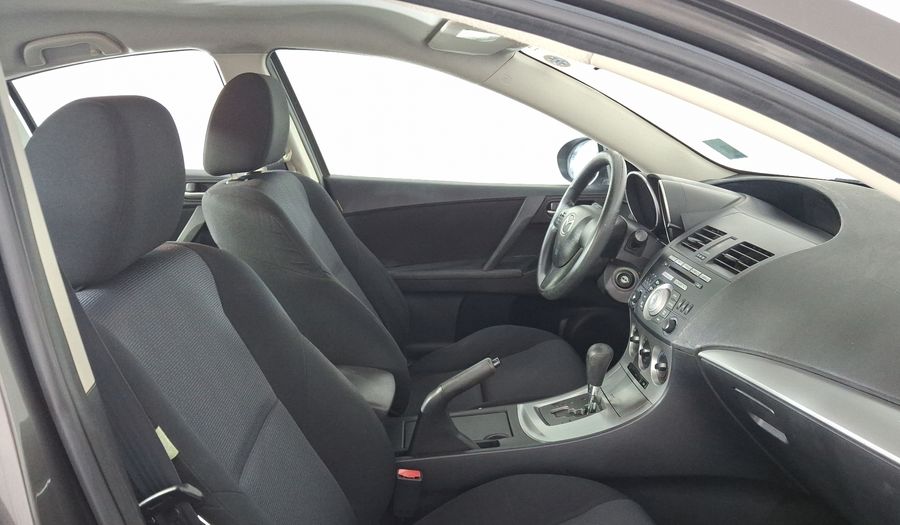 Mazda 3 2.0 SEDAN I TOURING TA Sedan 2010