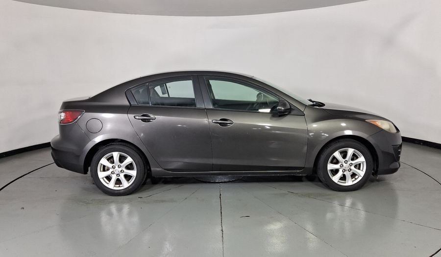 Mazda 3 2.0 SEDAN I TOURING TA Sedan 2010