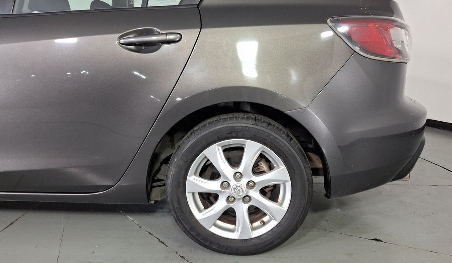 Mazda 3 2.0 SEDAN I TOURING TA Sedan 2010