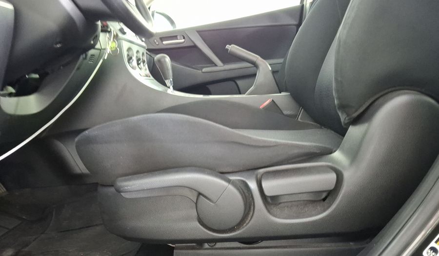 Mazda 3 2.0 SEDAN I TOURING TA Sedan 2010