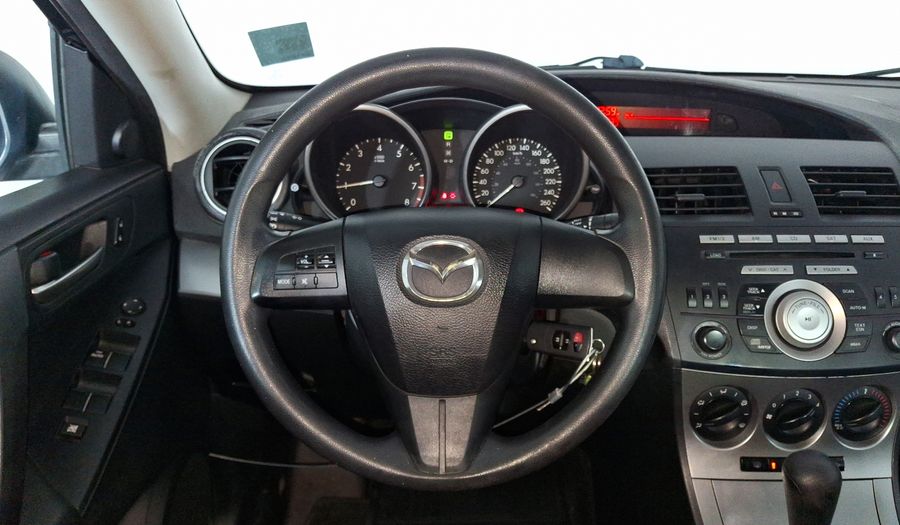 Mazda 3 2.0 SEDAN I TOURING TA Sedan 2010