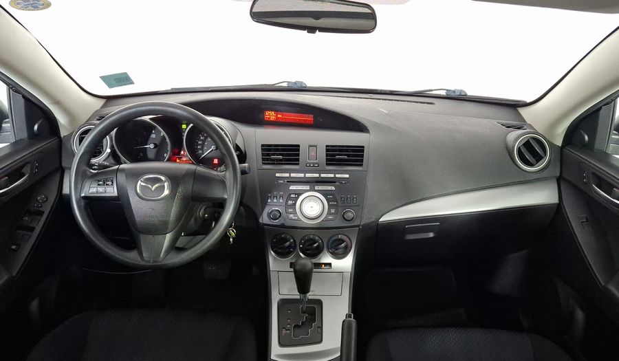 Mazda 3 2.0 SEDAN I TOURING TA Sedan 2010