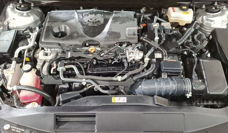 Toyota Camry 2.5 HEV XLE AUTO Sedan 2021