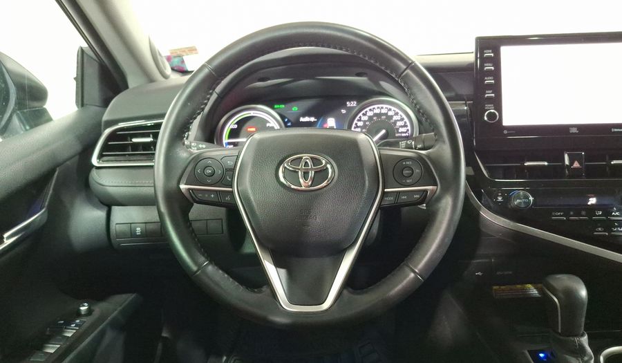 Toyota Camry 2.5 HEV XLE AUTO Sedan 2021