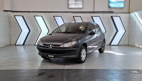 Peugeot • 206