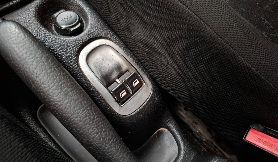 Peugeot 206 1.4 ALLURE Hatchback 2012