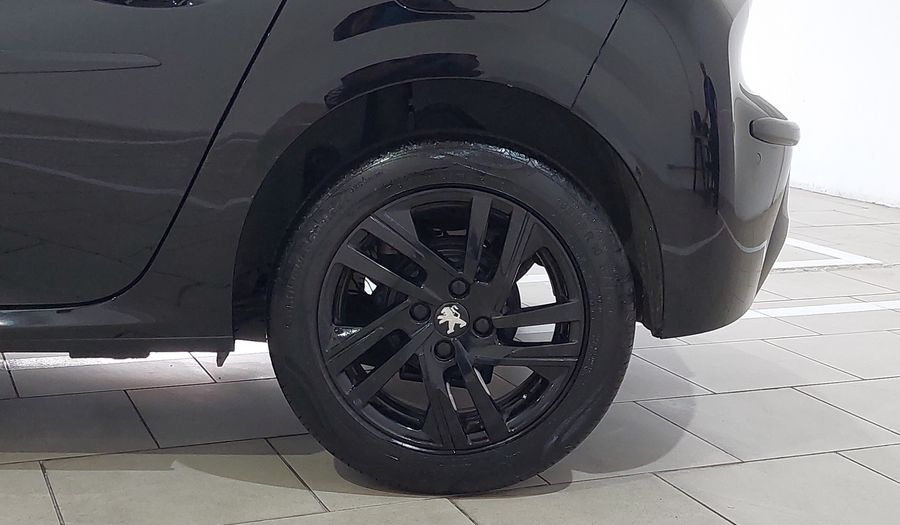 Peugeot 208 1.0 STYLE Hatchback 2024