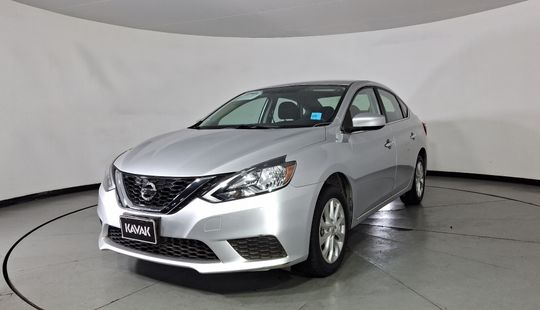 Nissan • Sentra